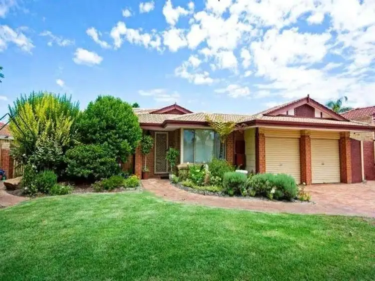 20 Timbercrest Road, Thornlie WA 6108