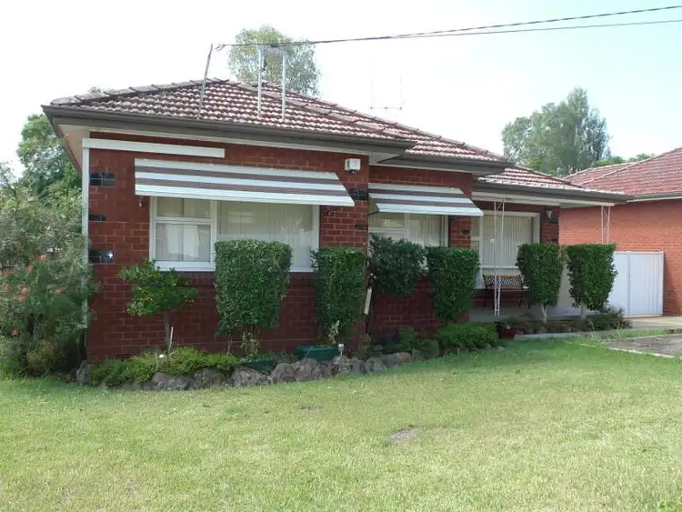 90 Braeside Road, Greystanes NSW 2145