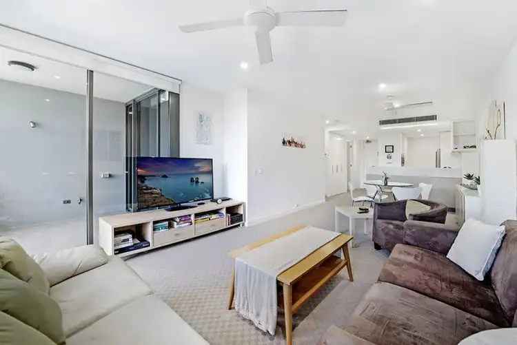 Fourth view of Homely apartment listing, 3102/323 Bayview Street, Hollywell QLD 4216