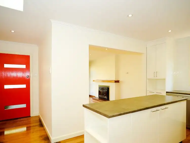 1 Moss Park Drive, New Town TAS 7008