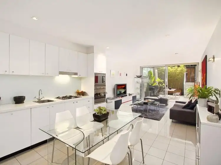 Main view of Homely apartment listing, Unit 3/32 Rosehill Street, Redfern NSW 2016