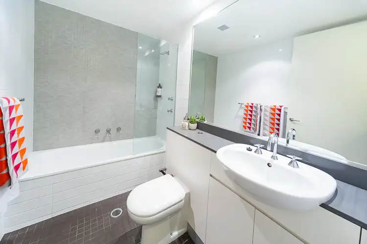 Sixth view of Homely apartment listing, 15/106 Giles Street, Kingston ACT 2604