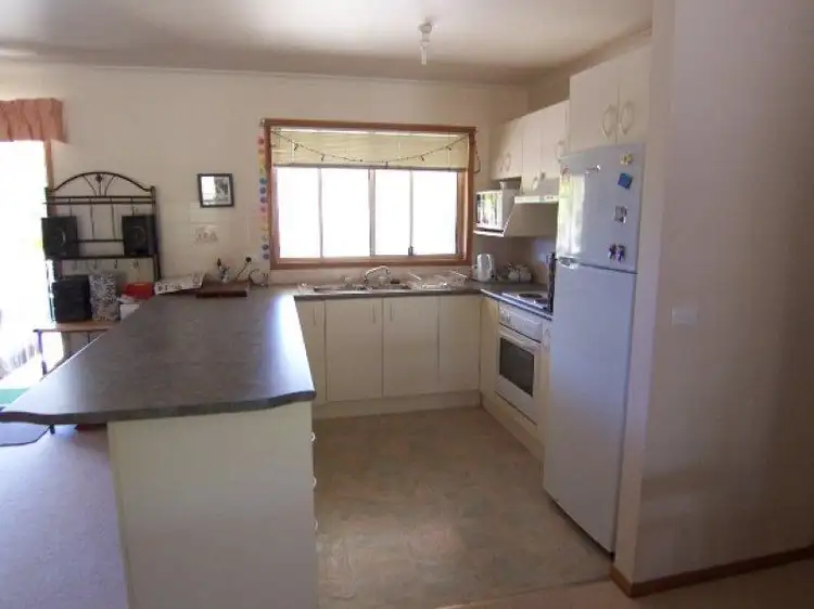 Fifth view of Homely house listing, 157 Station St, Porepunkah VIC 3740