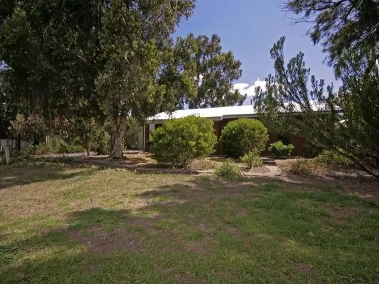 Second view of Homely house listing, 6 Wilga Street, Maddington WA 6109