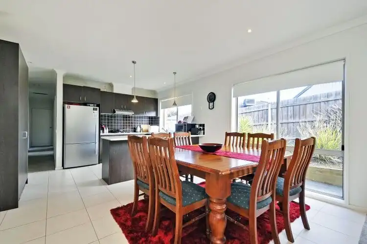 Sixth view of Homely house listing, 7 LAWN AVENUE, Traralgon VIC 3844