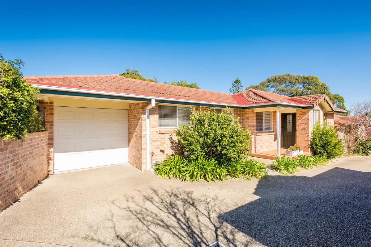 Main view of Homely villa listing, 2/27 National Avenue, Loftus NSW 2232