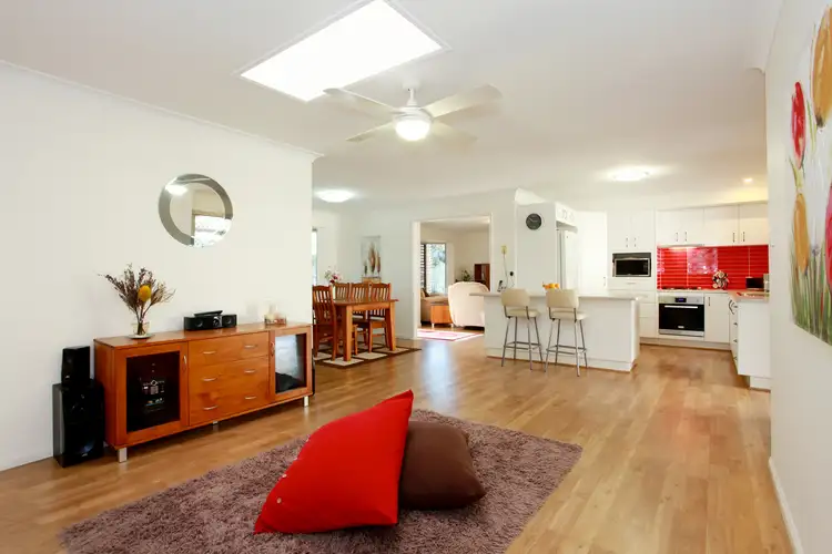 41 Cross Street, Deception Bay QLD 4508