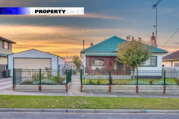 17 Central Avenue, Newborough VIC 3825