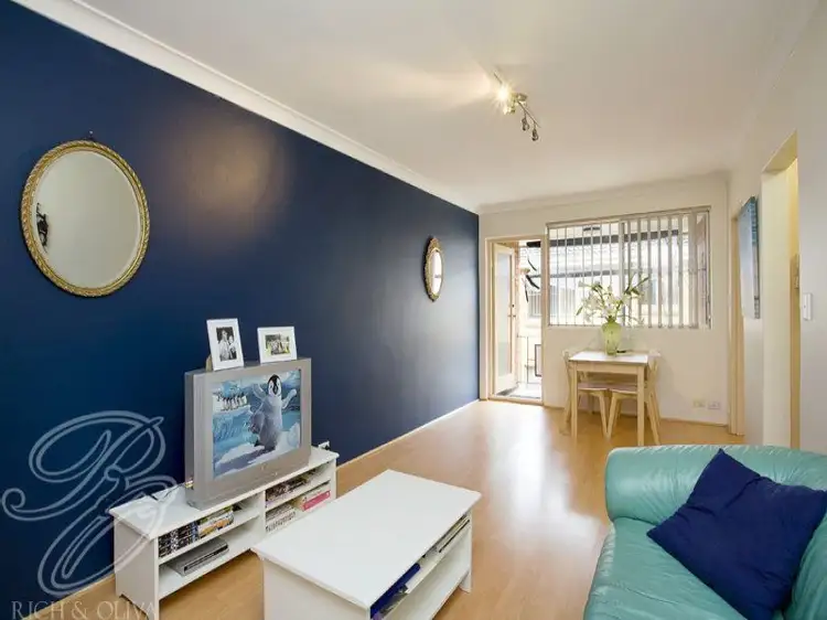 8/67 Seventh Avenue, Campsie NSW 2194