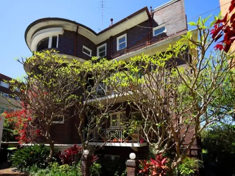 Third view of Homely apartment listing, 11/3 Holdsworth Avenue, Elizabeth Bay NSW 2011