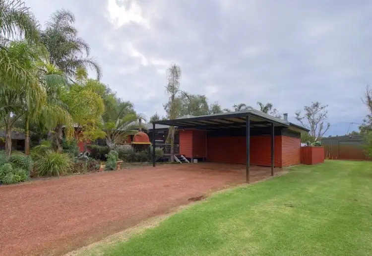 17 Klaehn Crescent, Yalyalup WA 6280