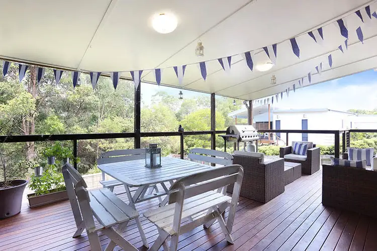4 Pinbarren Court, Cooroy QLD 4563