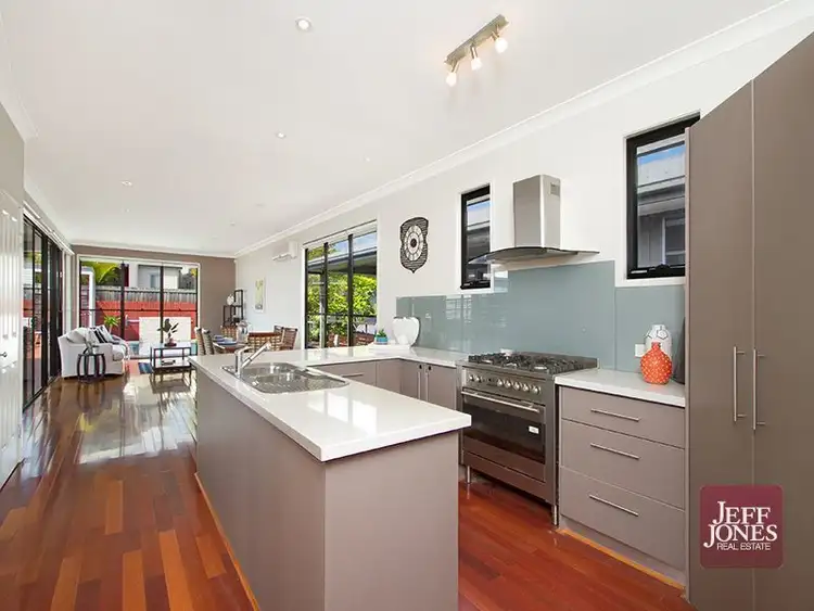 Sixth view of Homely house listing, 112 Shaftesbury Street, Tarragindi QLD 4121