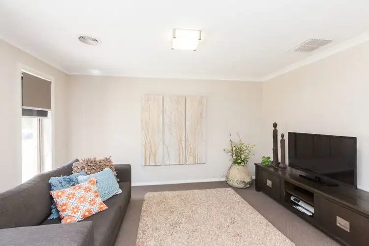 Second view of Homely house listing, 10 Deakin Court, Horsham VIC 3400