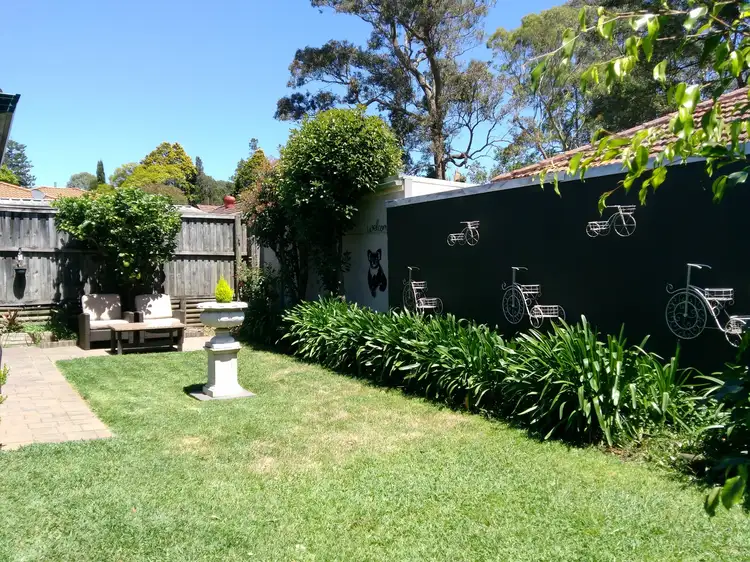 1B Edwards Road, Wahroonga NSW 2076