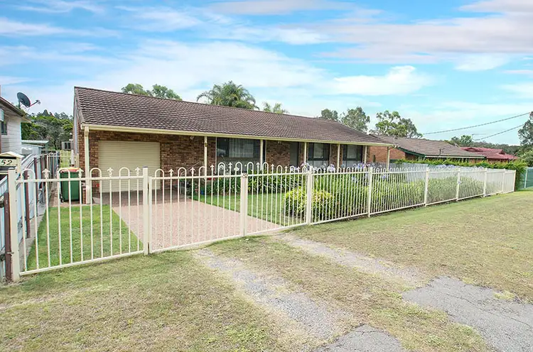 52 Tomalpin St, Kearsley NSW 2325