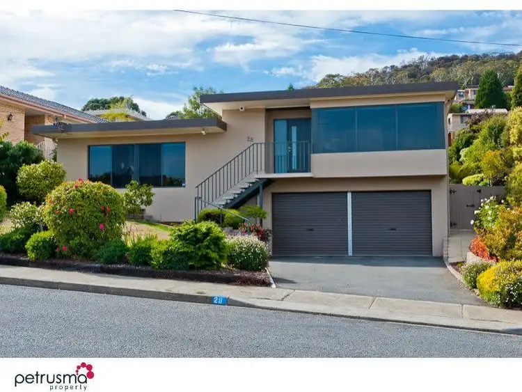 28 Kaoota Road, Rose Bay TAS 7015