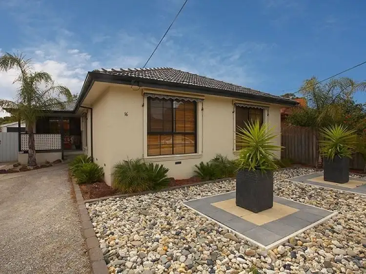 16 Emu Avenue, Altona VIC 3018