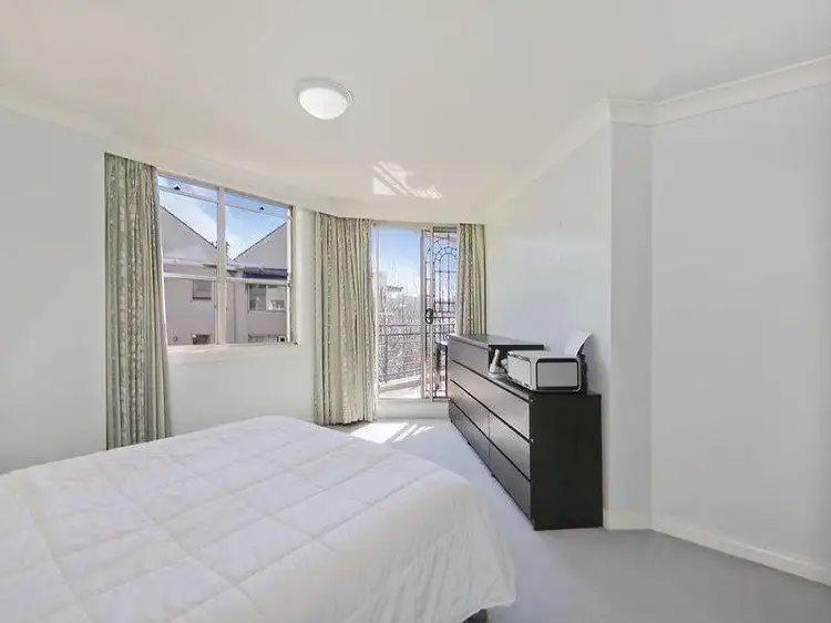 Fifth view of Homely apartment listing, 11/3 Harbourview Crescent, Abbotsford NSW 2046