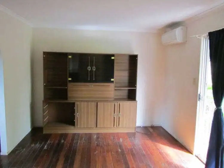 Second view of Homely house listing, 26 Luckie Crescent, Tivoli QLD 4305