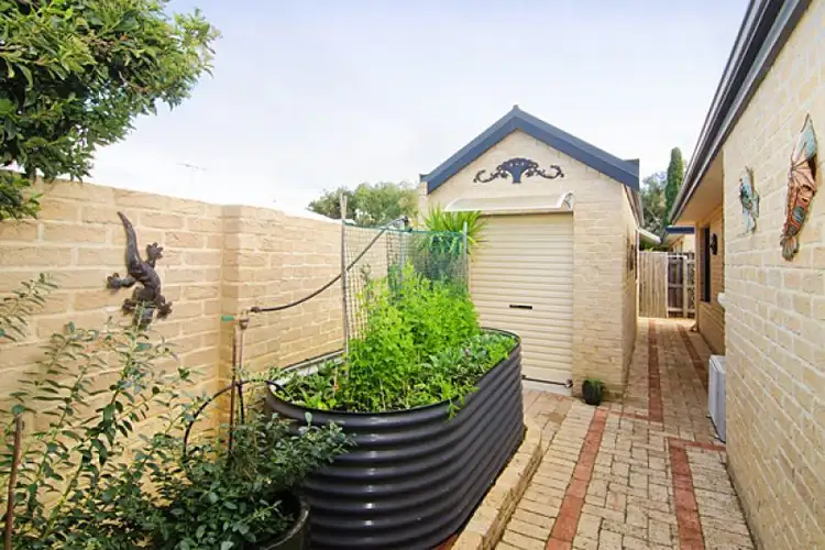 Seventh view of Homely semi-detached listing, 1/9 Salamanda Drive, Geographe WA 6280