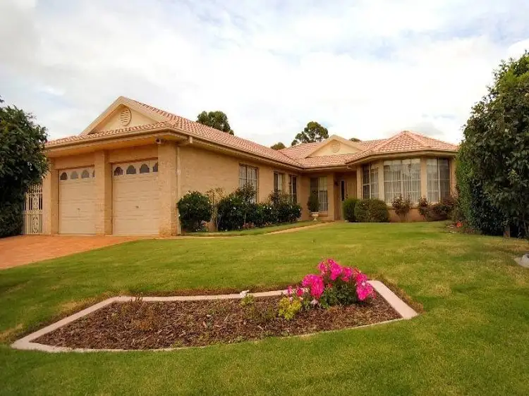 1 Claremont Green, West Pennant Hills NSW 2125