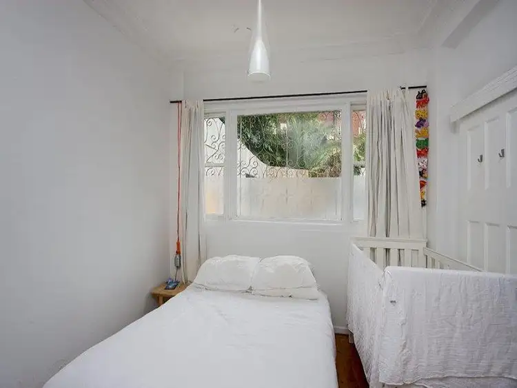 Third view of Homely apartment listing, 14/3 Holdsworth Avenue, Elizabeth Bay NSW 2011