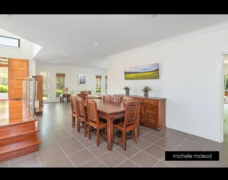 Third view of Homely house listing, 5 Roberts Court, Brookfield QLD 4069