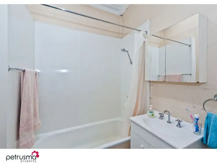 Fourth view of Homely unit listing, 1/8C Lambert Avenue, Sandy Bay TAS 7005