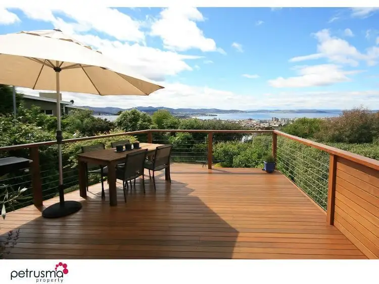 2/22 Strathern Street, Mount Stuart TAS 7000