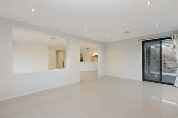 Fifth view of Homely house listing, 29 HUNT CLUB BOULEVARD, Cranbourne East VIC 3977