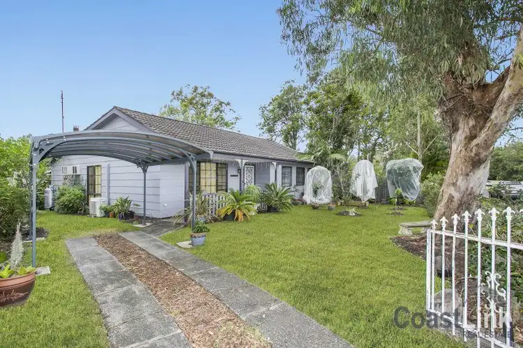 72 Buff Point Avenue, Buff Point NSW 2262