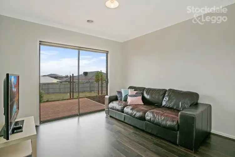 Fifth view of Homely house listing, 6 CARDEMINE WAY, Botanic Ridge VIC 3977