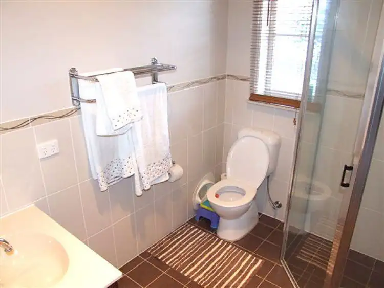 Fifth view of Homely house listing, 2 Curran Street, Orange NSW 2800