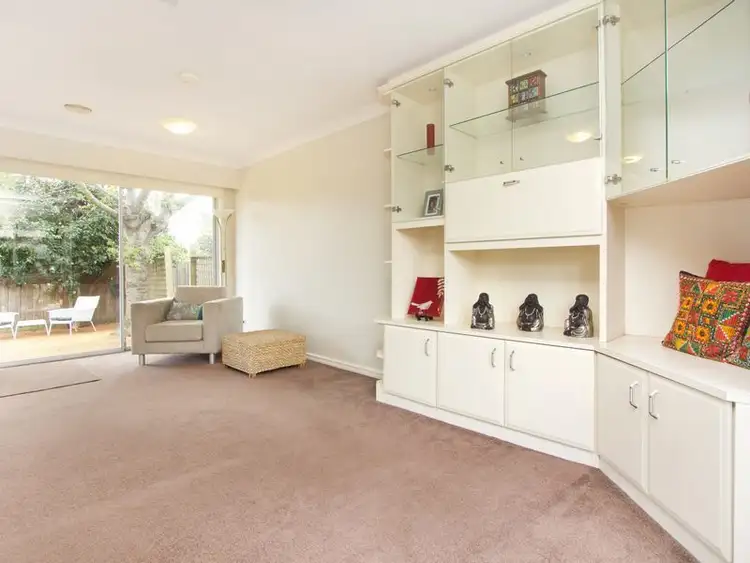 Sixth view of Homely unit listing, 2/11 Coonara Avenue, Mount Eliza VIC 3930