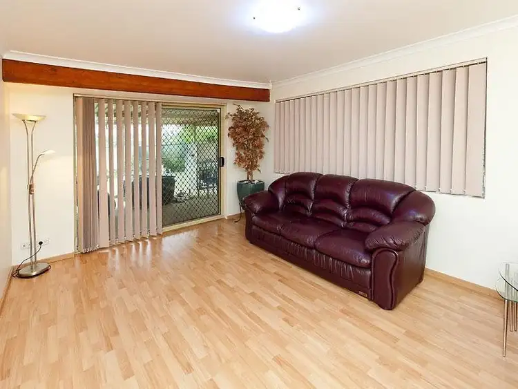 Seventh view of Homely house listing, 4 Kirin Way, Maddington WA 6109