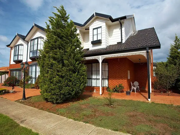 22 Ocean Grove, Point Cook VIC 3030