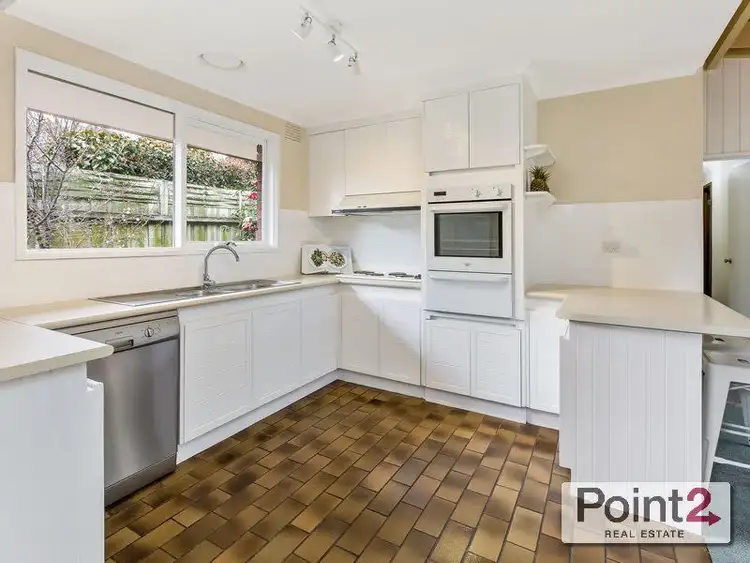 Sixth view of Homely house listing, 10 Orca Street, Mount Eliza VIC 3930