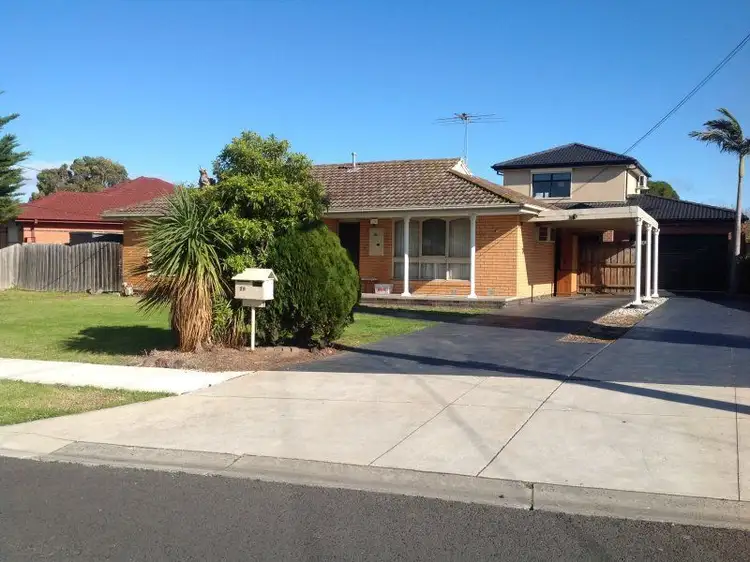 29 Douglas Avenue, St Albans VIC 3021