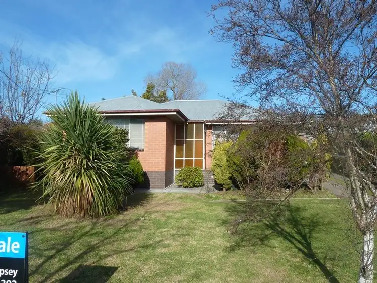 13 EARL STREET, Mount Gambier SA 5290