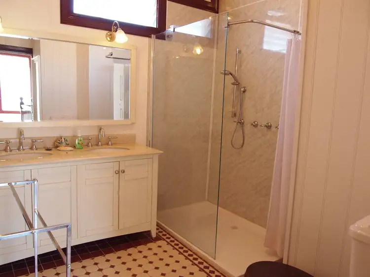 Seventh view of Homely apartment listing, 11 Ireland Street, Bright VIC 3741