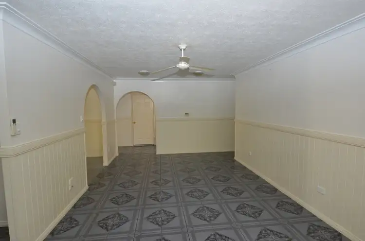 Second view of Homely house listing, 10 Columbine Court, Kirwan QLD 4817