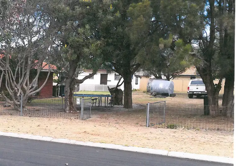 9 Fourth Ave, Mandurah WA 6210