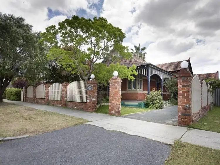 184 Grosvenor  Road, North Perth WA 6006