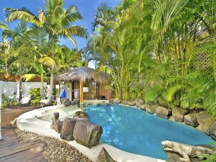 33 Nairana Rest, Noosa Heads QLD 4567