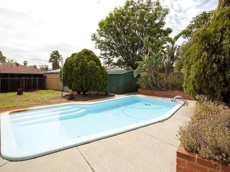 8 Rosekelly Road, Gosnells WA 6110