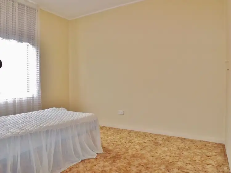 Sixth view of Homely house listing, 5 Ellinbank Street, Newborough VIC 3825