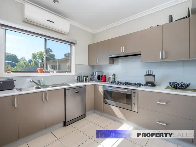 Seventh view of Homely house listing, 2 Sasse Court, Moe VIC 3825