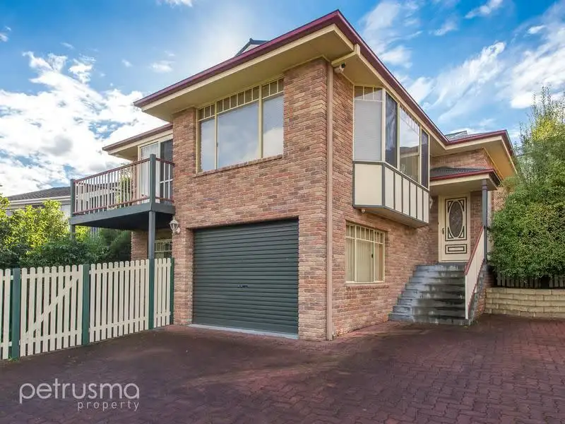 Main view of Homely unit listing, 3/7 Bettong Place, Howrah TAS 7018