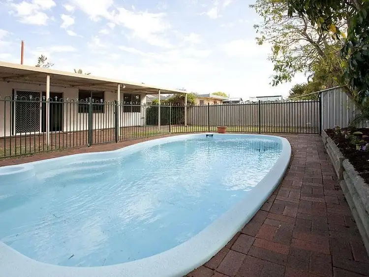 15 Pembury Way, Thornlie WA 6108